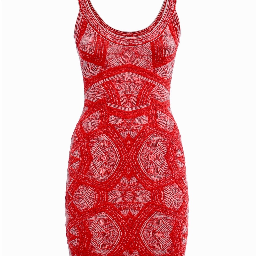 Hervé Léger dress in red - Picture 14 of 15